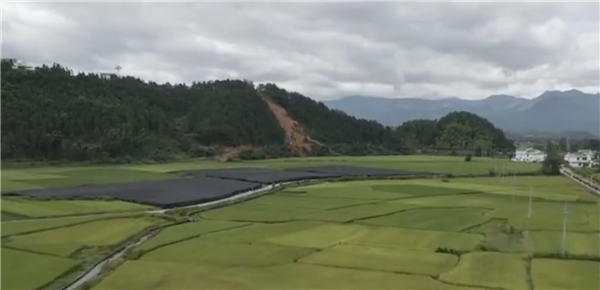 ȫÓؚ(jin)(yu)o(j)Ƭչϵмo(j)ƬߴֱÓؚ֮